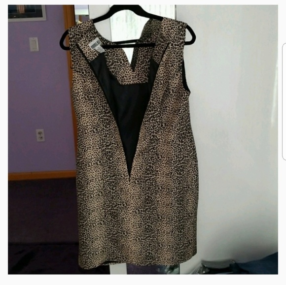 Bobbie Bee leopard print sheath dress - Picture 2 of 5